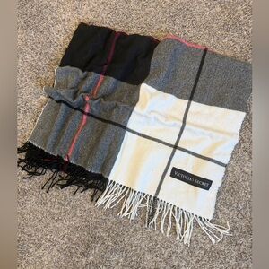Victoria's Secret Cream and Black Plaid Scarf